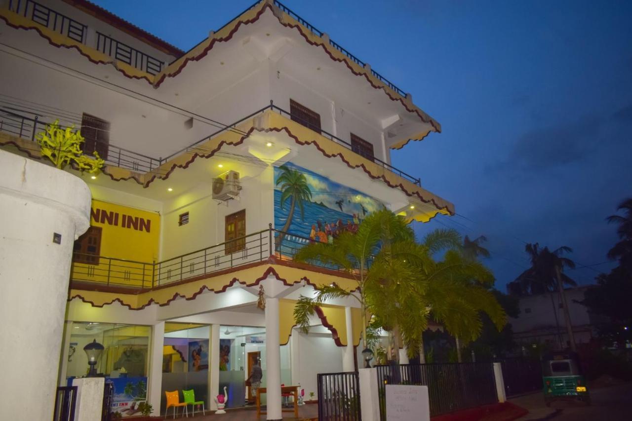 Hotel Theevanni Inn Trincomalee Exterior photo