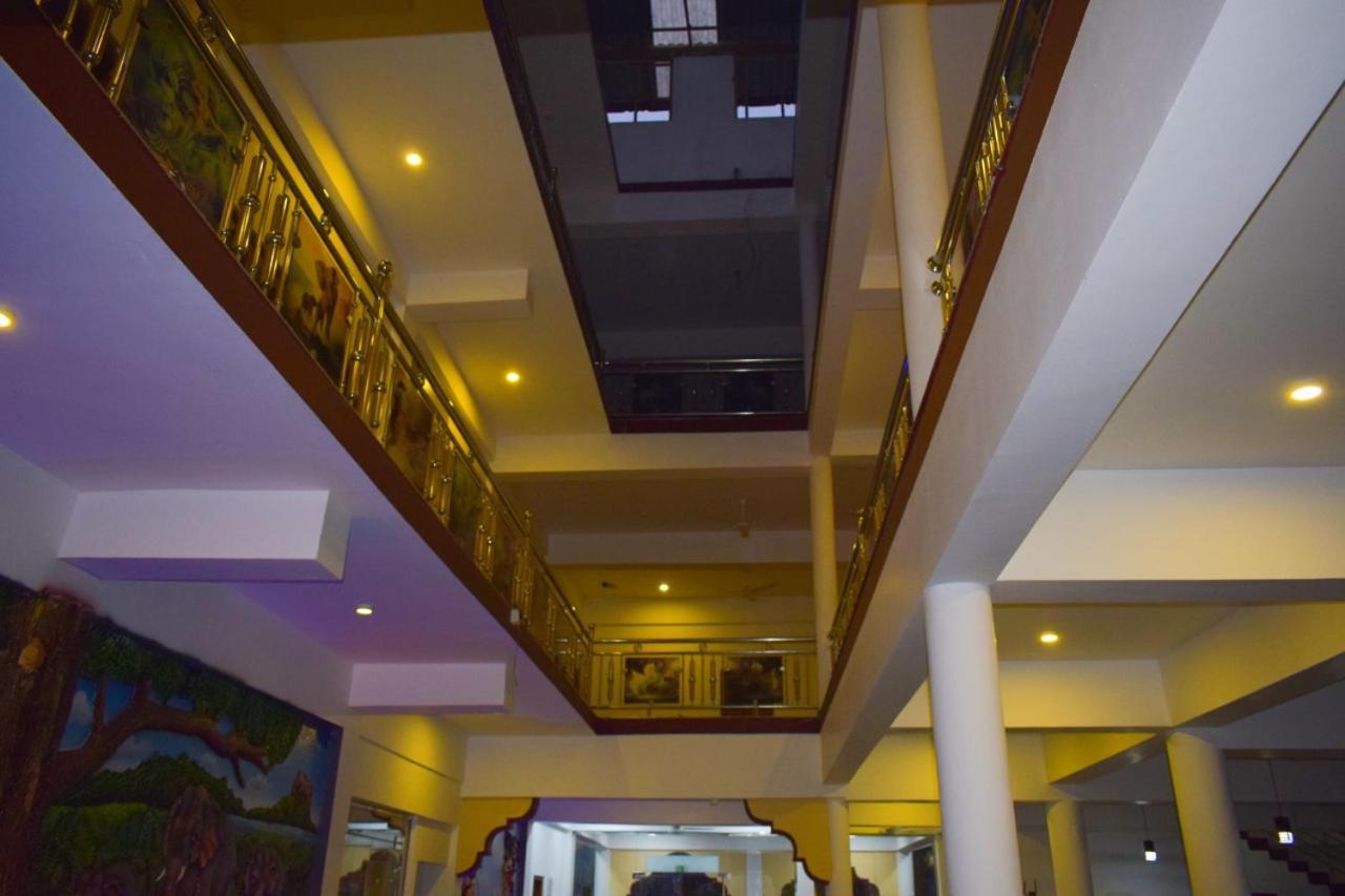 Hotel Theevanni Inn Trincomalee Exterior photo